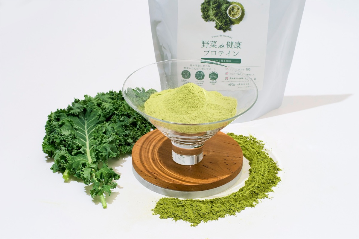 健康と美を、毎日の一杯からサポート。野菜の王様ケール×和のスーパーフード抹茶